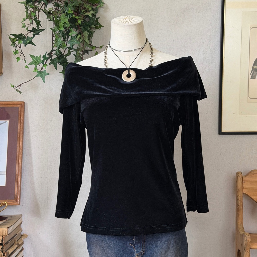 Black Velvet Top Off Shoulder Whimsygoth Dark Romantic L Girly Grunge Feminine